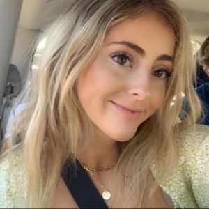 Meet your Posher, Rae